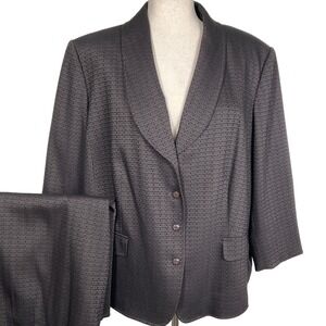 Tahari Arthur S. Levine Skirt Suit Women 18W Brown Black Check Geometric Classic